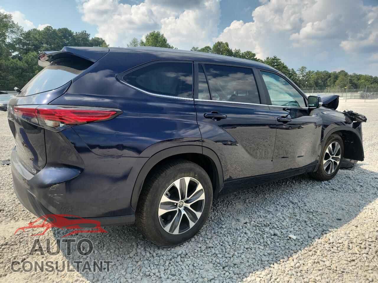TOYOTA HIGHLANDER 2023 - 5TDKDRAH2PS046894
