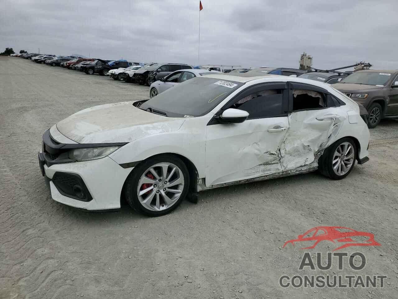 HONDA CIVIC 2018 - SHHFK7H67JU415579