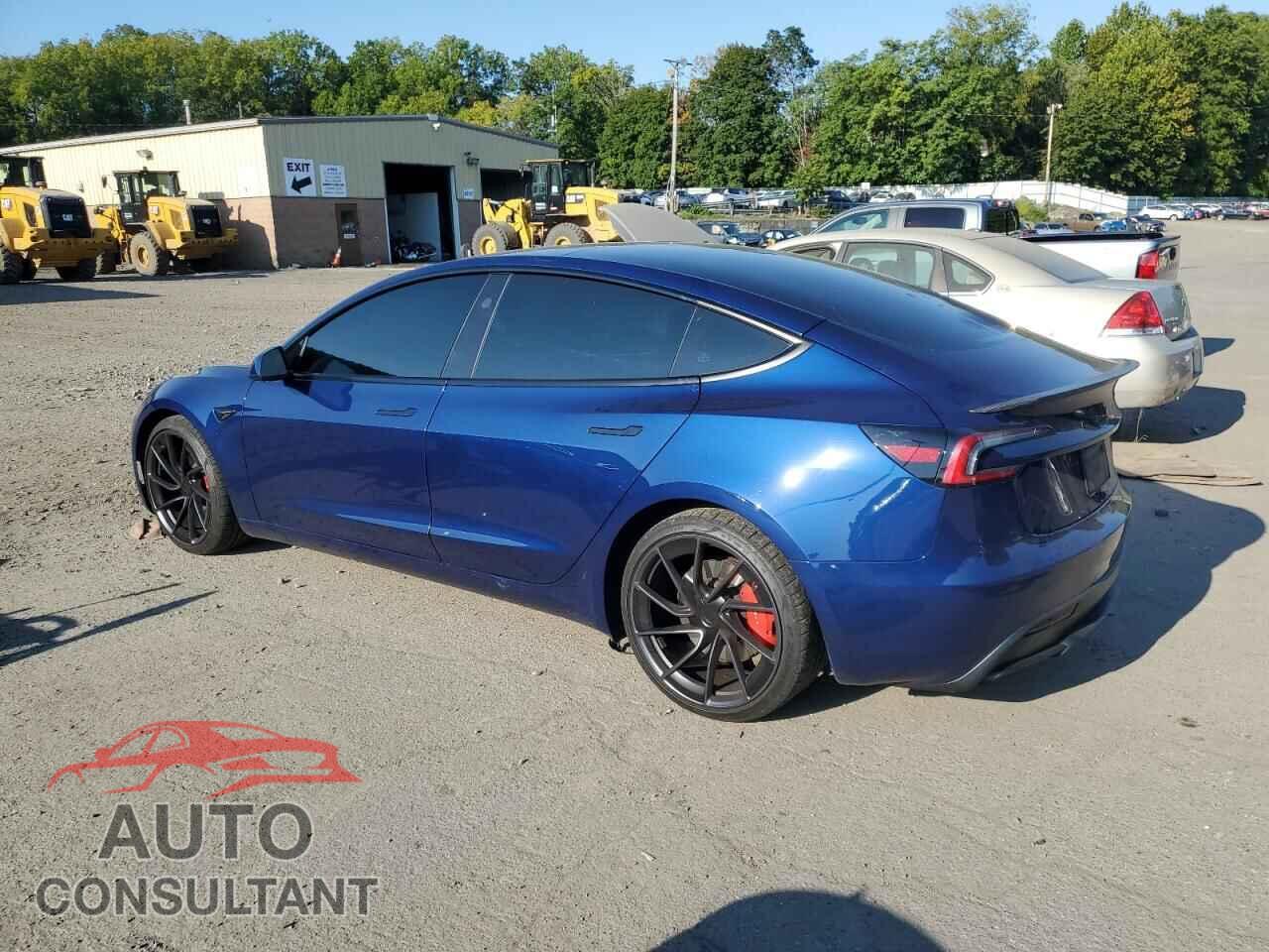 TESLA MODEL 3 2024 - 5YJ3E1ET5RF827692