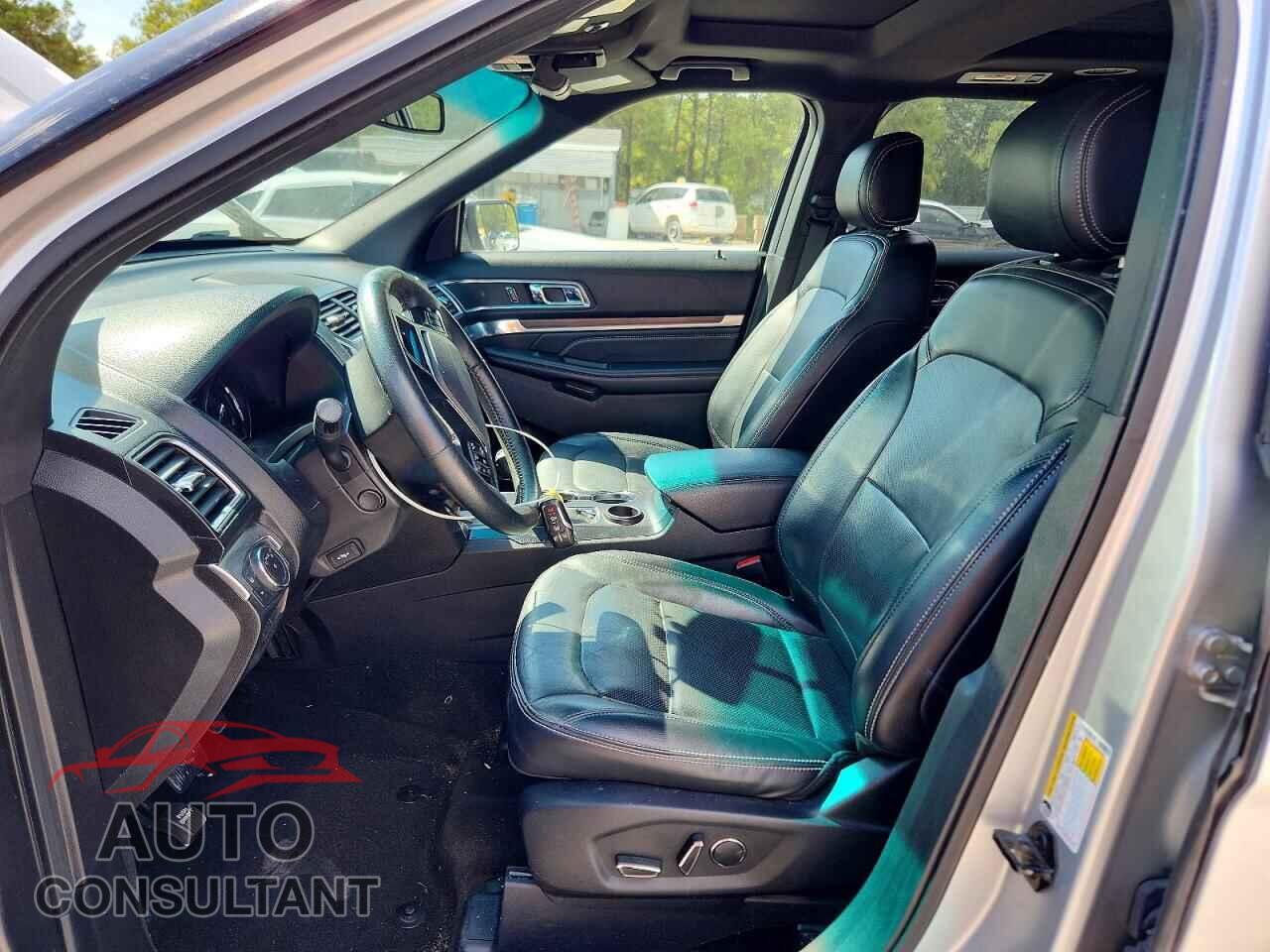 FORD EXPLORER 2017 - 1FM5K7F80HGB62554