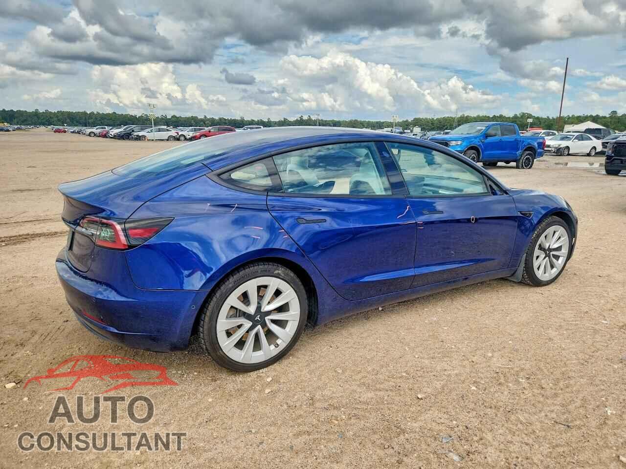 TESLA MODEL 3 2021 - 5YJ3E1EA2MF964726