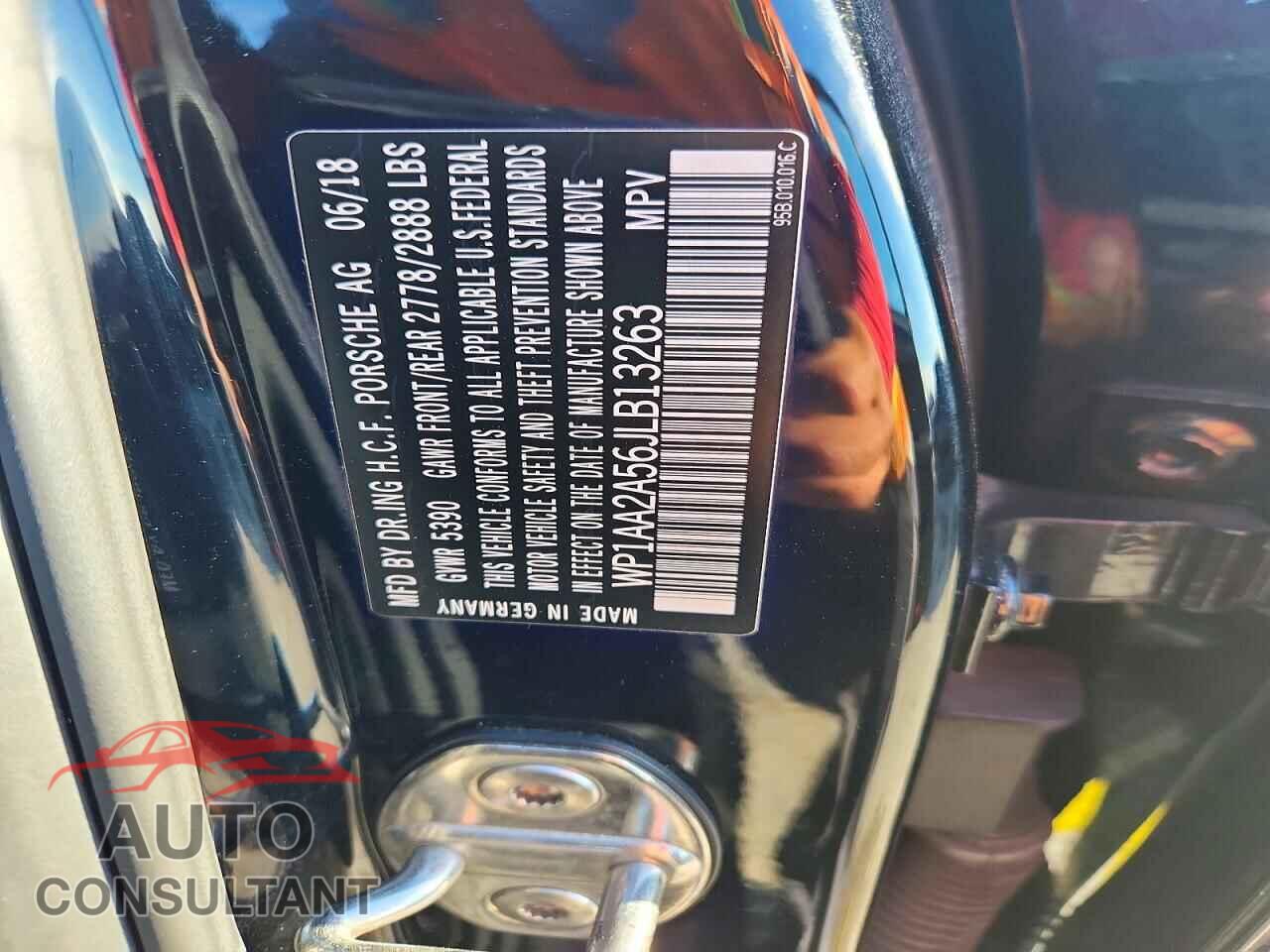 PORSCHE MACAN 2018 - WP1AA2A56JLB13263