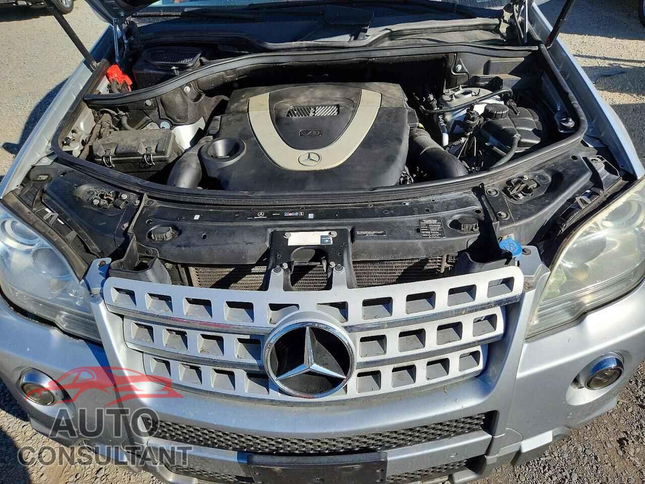 MERCEDES-BENZ M-CLASS 2009 - 4JGBB72E59A519116