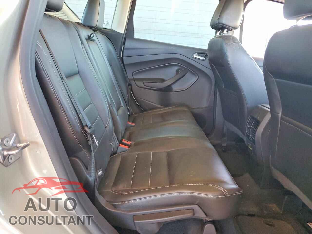 FORD CMAX 2015 - 1FADP5CU5FL104845