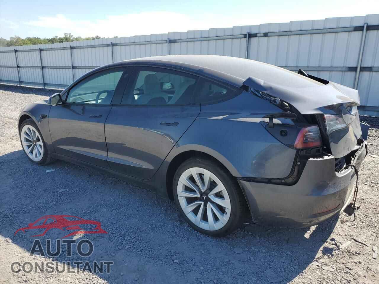 TESLA MODEL 3 2023 - 5YJ3E1EA5PF629643