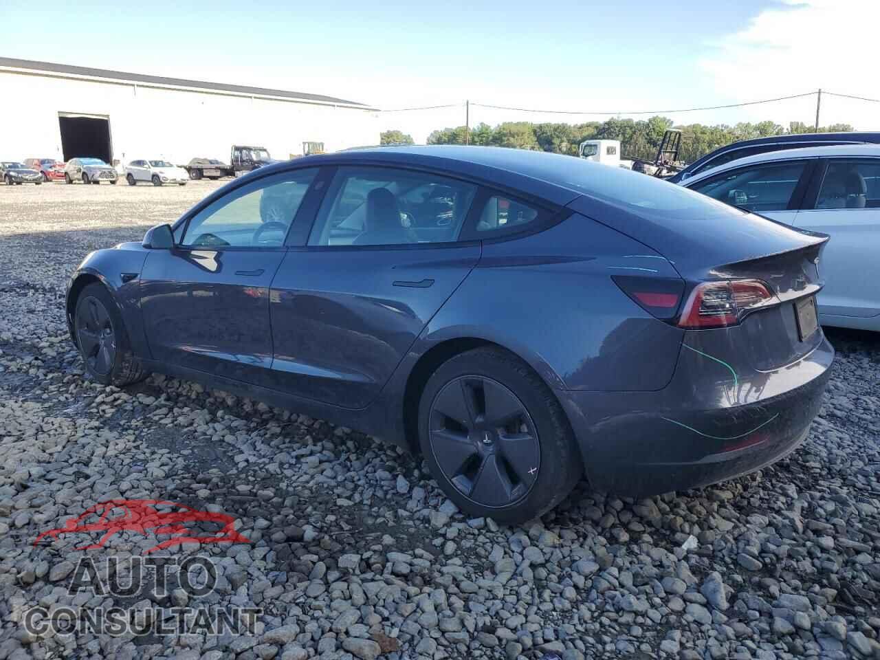 TESLA MODEL 3 2022 - 5YJ3E1EB8NF194090
