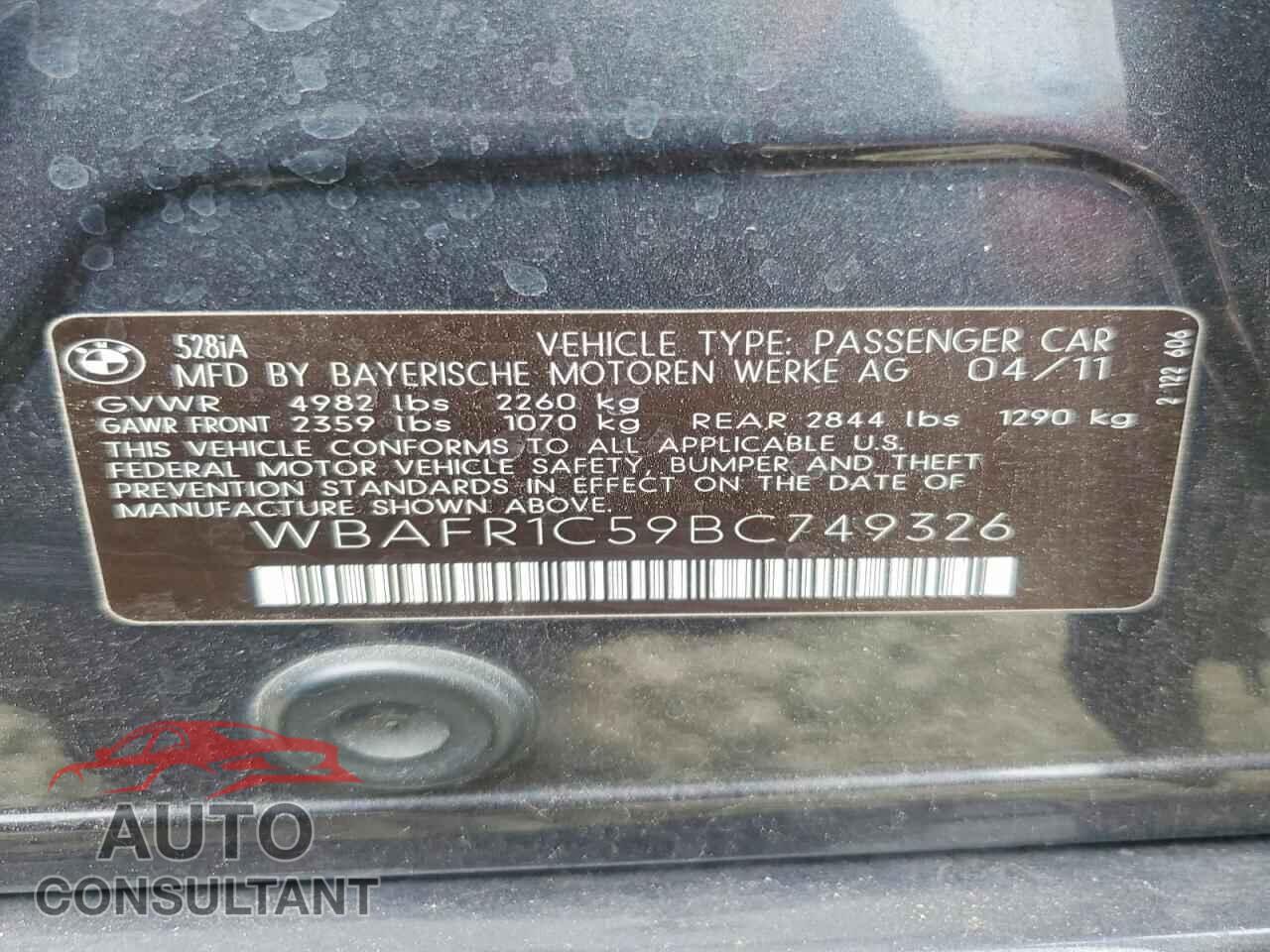 BMW 5 SERIES 2011 - WBAFR1C59BC749326