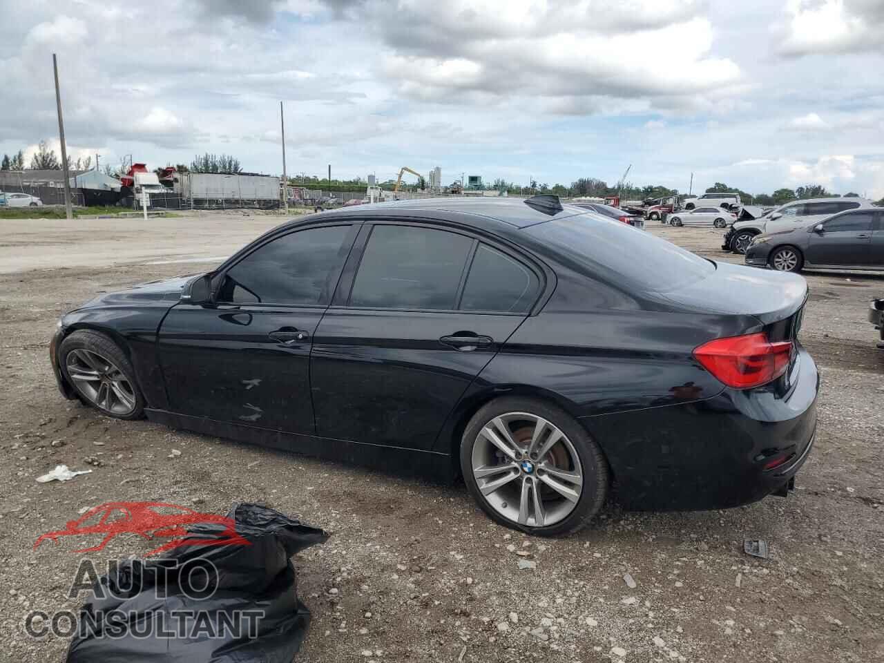 BMW 3 SERIES 2018 - WBA8B9C55JEE82090