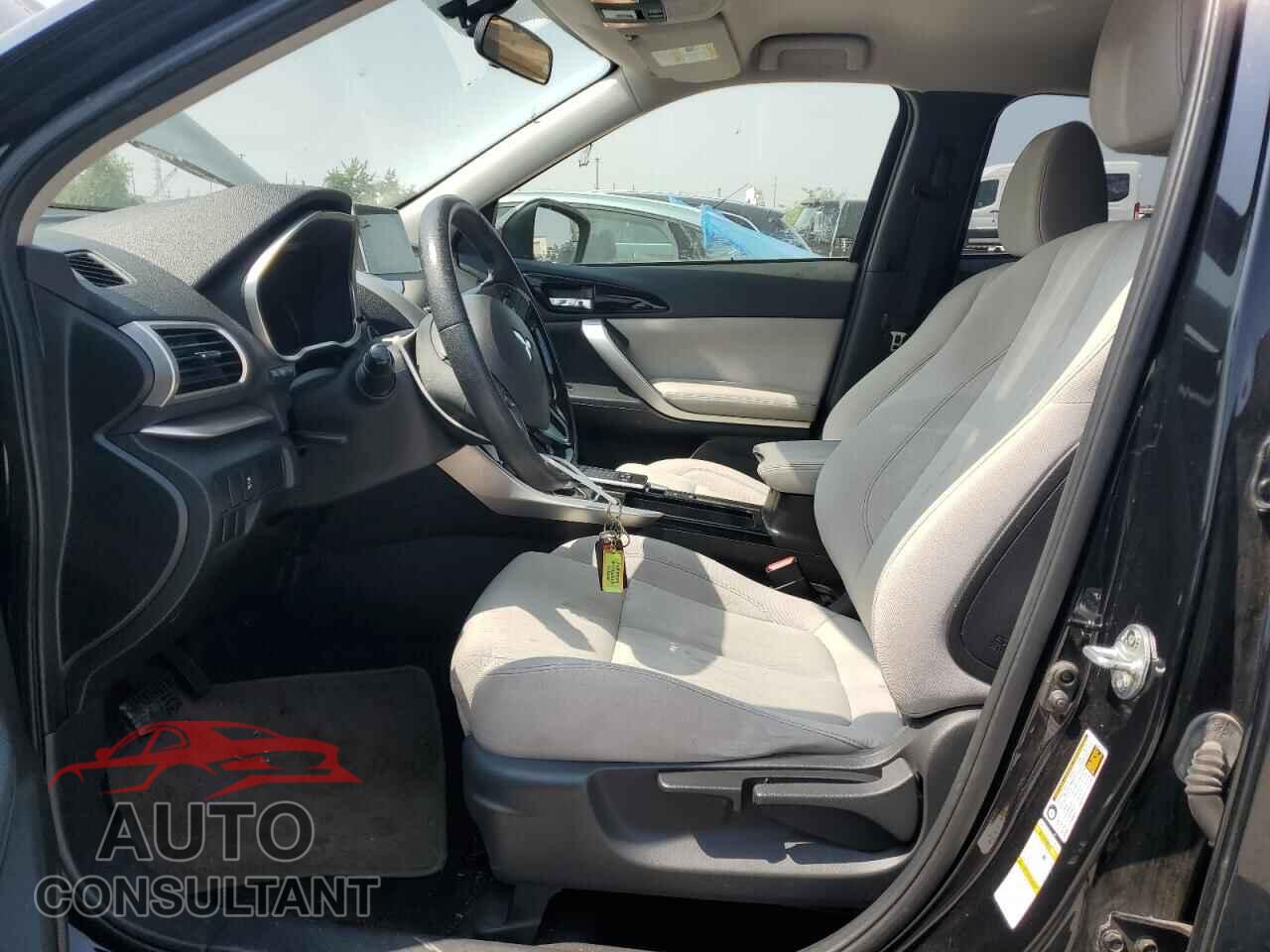 MITSUBISHI ECLIPSE 2018 - JA4AT5AA9JZ067283