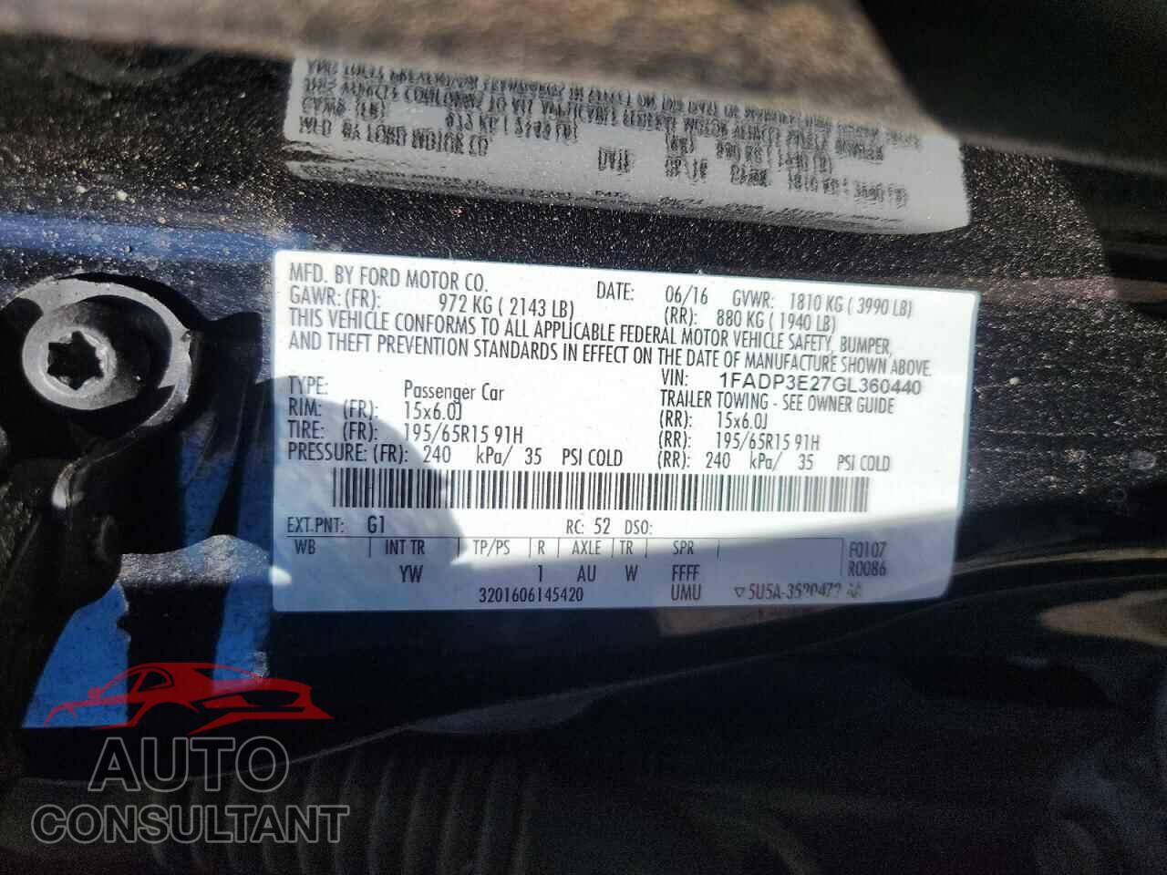 FORD FOCUS 2016 - 1FADP3E27GL360440
