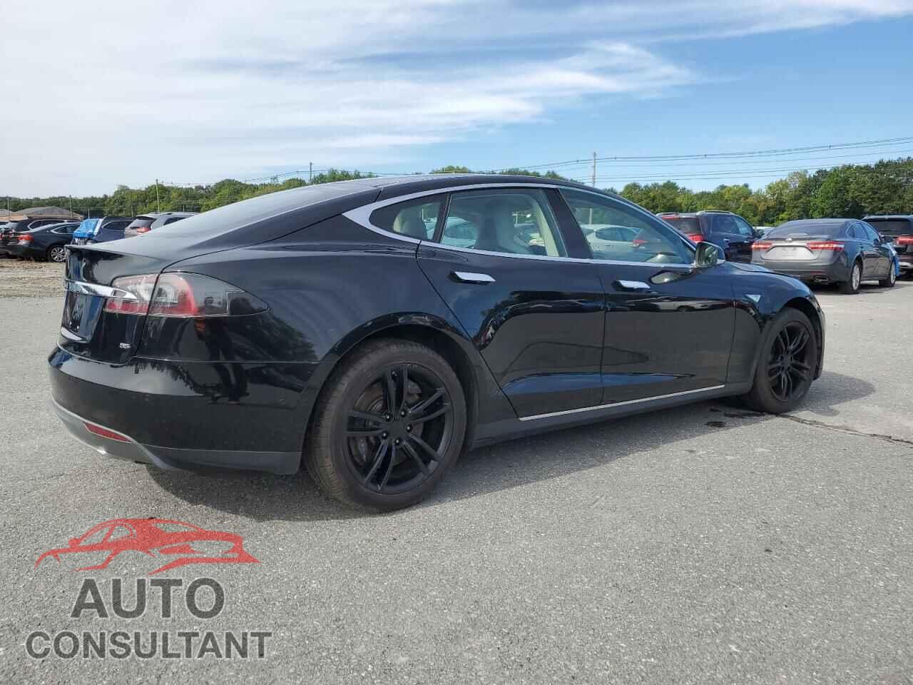 TESLA MODEL S 2014 - 5YJSA1H10EFP65243