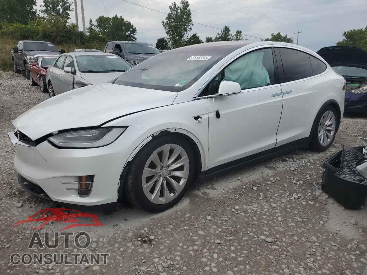 TESLA MODEL X 2021 - 5YJXCBE21MF320673