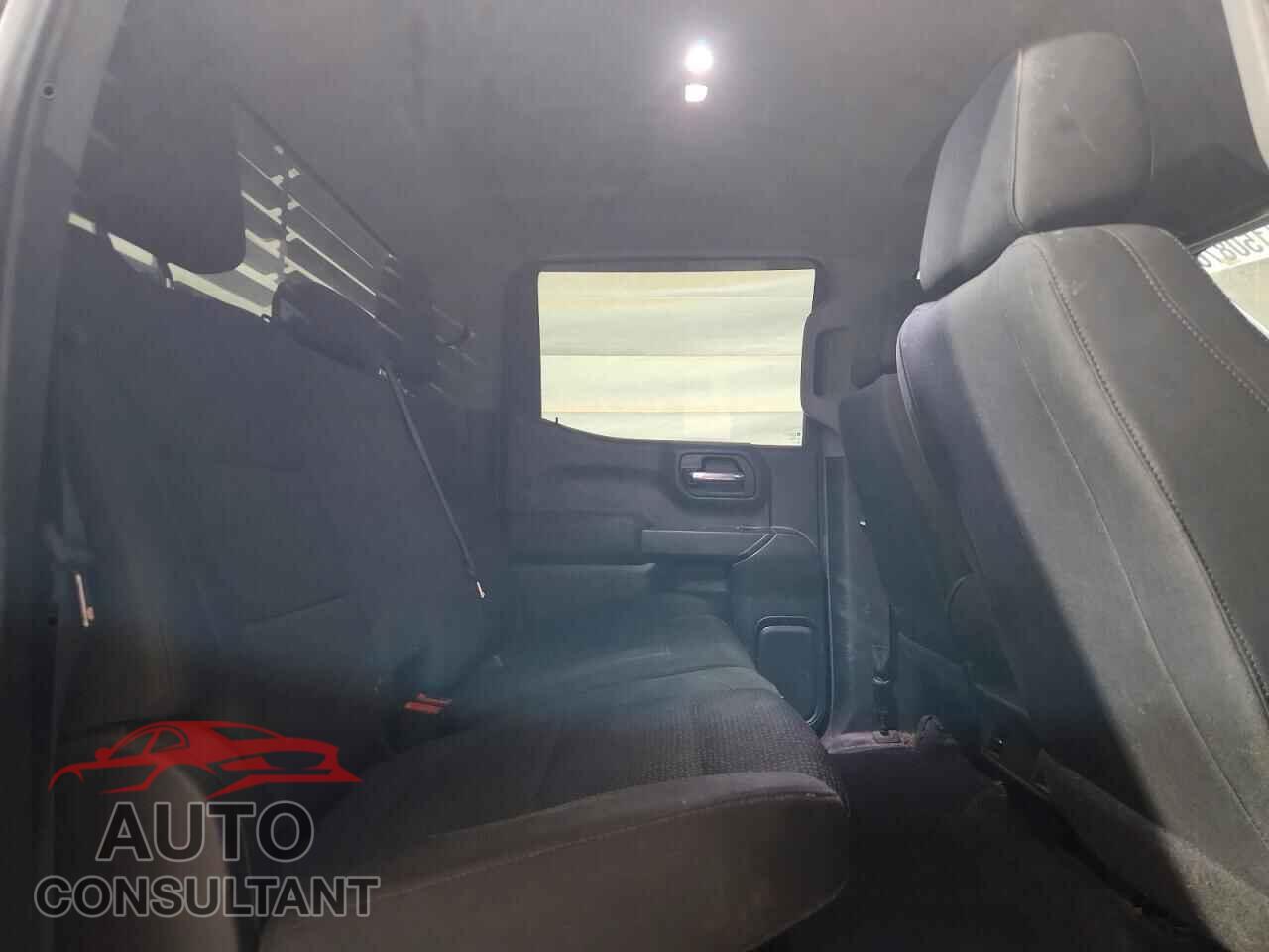 CHEVROLET SILVERADO 2019 - 1GCPYCEF1KZ427921