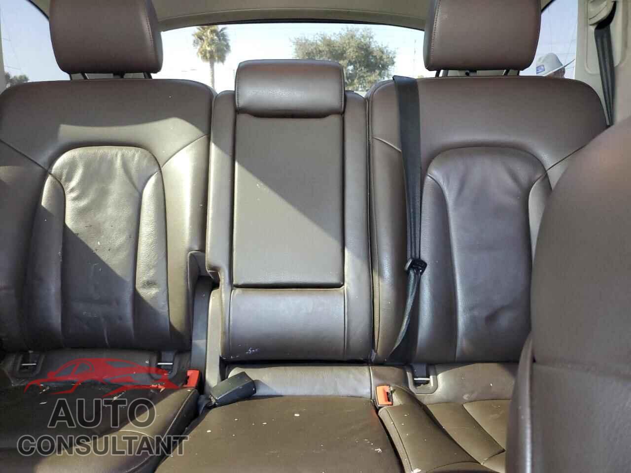 AUDI Q7 2012 - WA1LMBFE0CD005349