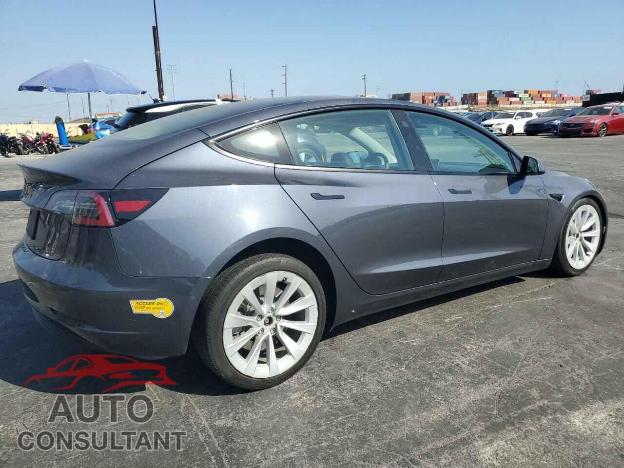 TESLA MODEL 3 2022 - 5YJ3E1EA1NF372879
