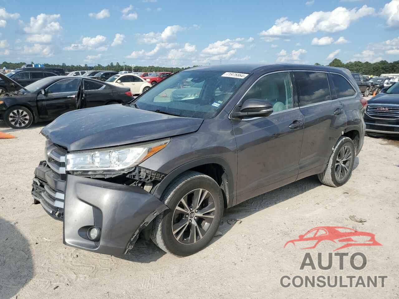 TOYOTA HIGHLANDER 2018 - 5TDZZRFHXJS235079