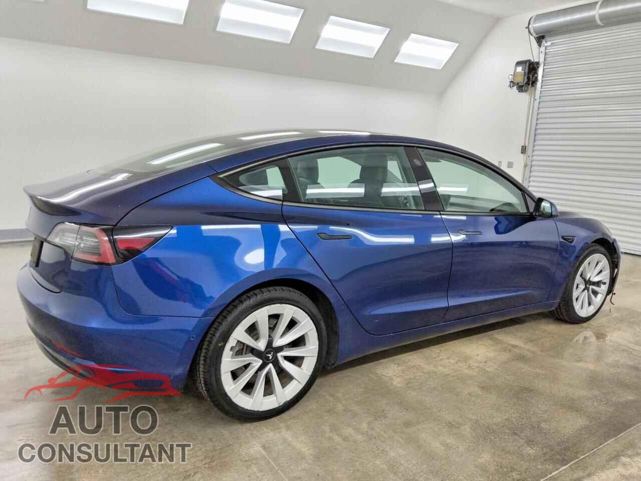 TESLA MODEL 3 2022 - 5YJ3E1EAXNF371939