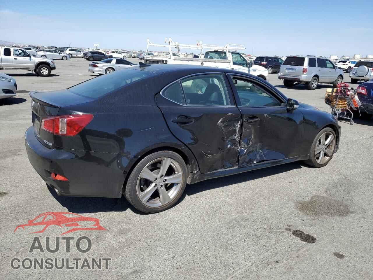 LEXUS IS 2012 - JTHBE5C25C5028533