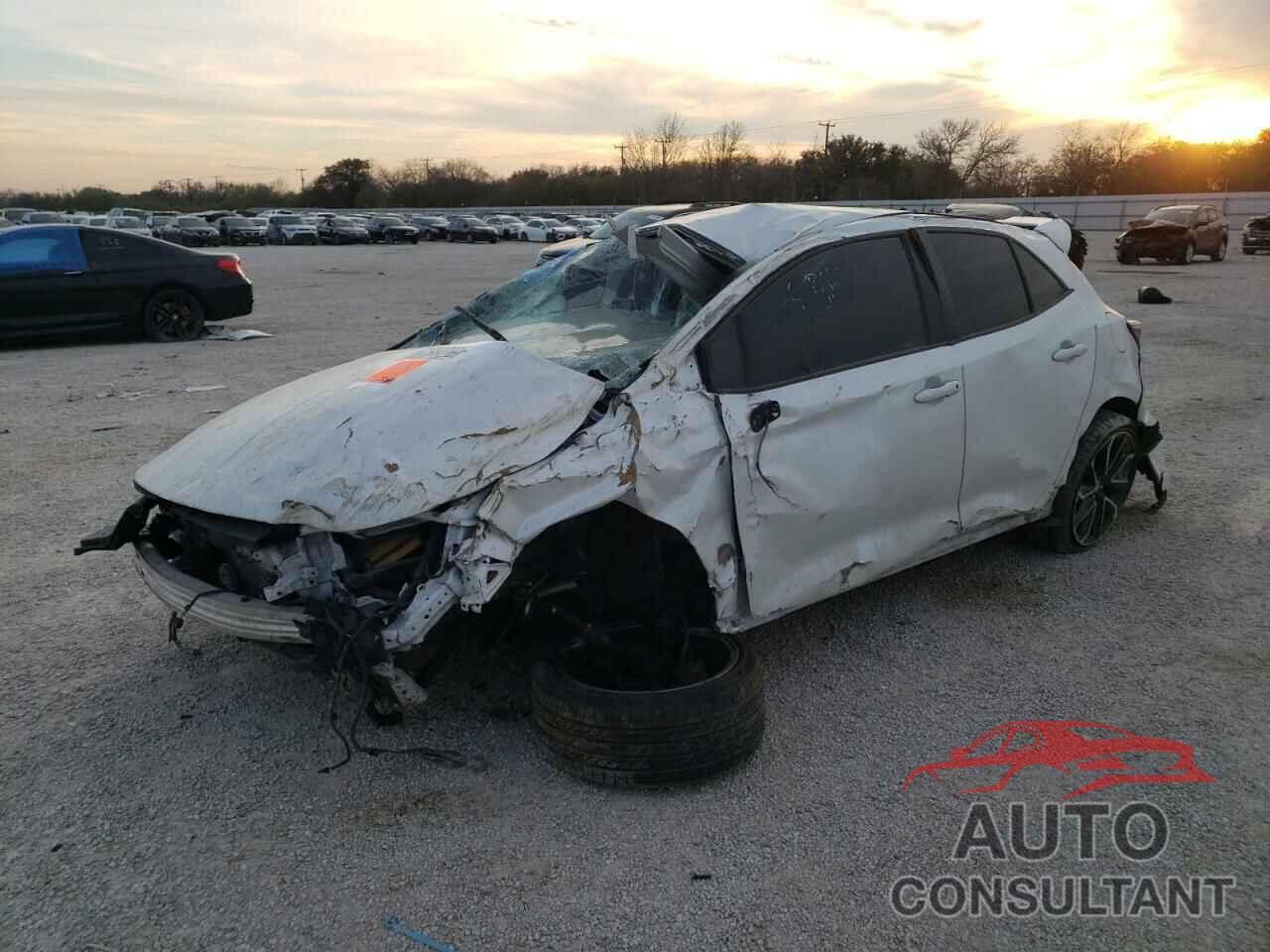 TOYOTA COROLLA 2021 - JTNC4MBEXM3137402