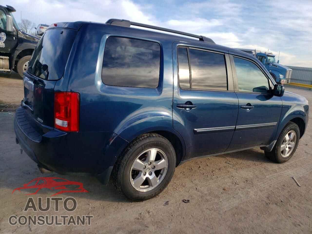 HONDA PILOT 2011 - 5FNYF4H41BB067517