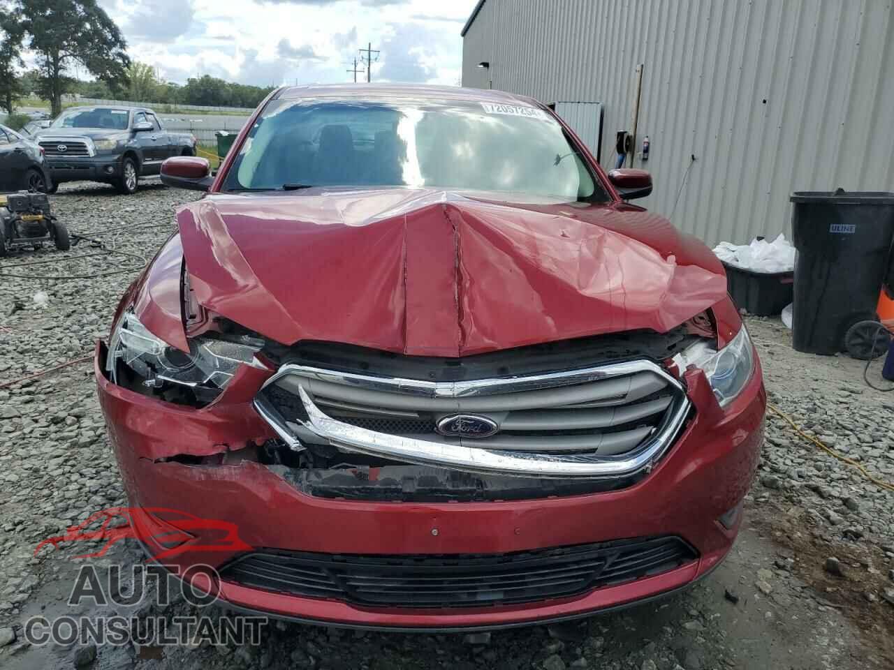 FORD TAURUS 2013 - 1FAHP2E84DG214436