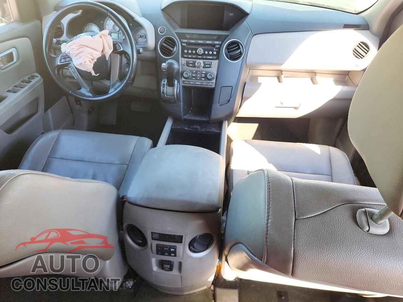 HONDA PILOT 2014 - 5FNYF4H54EB044049