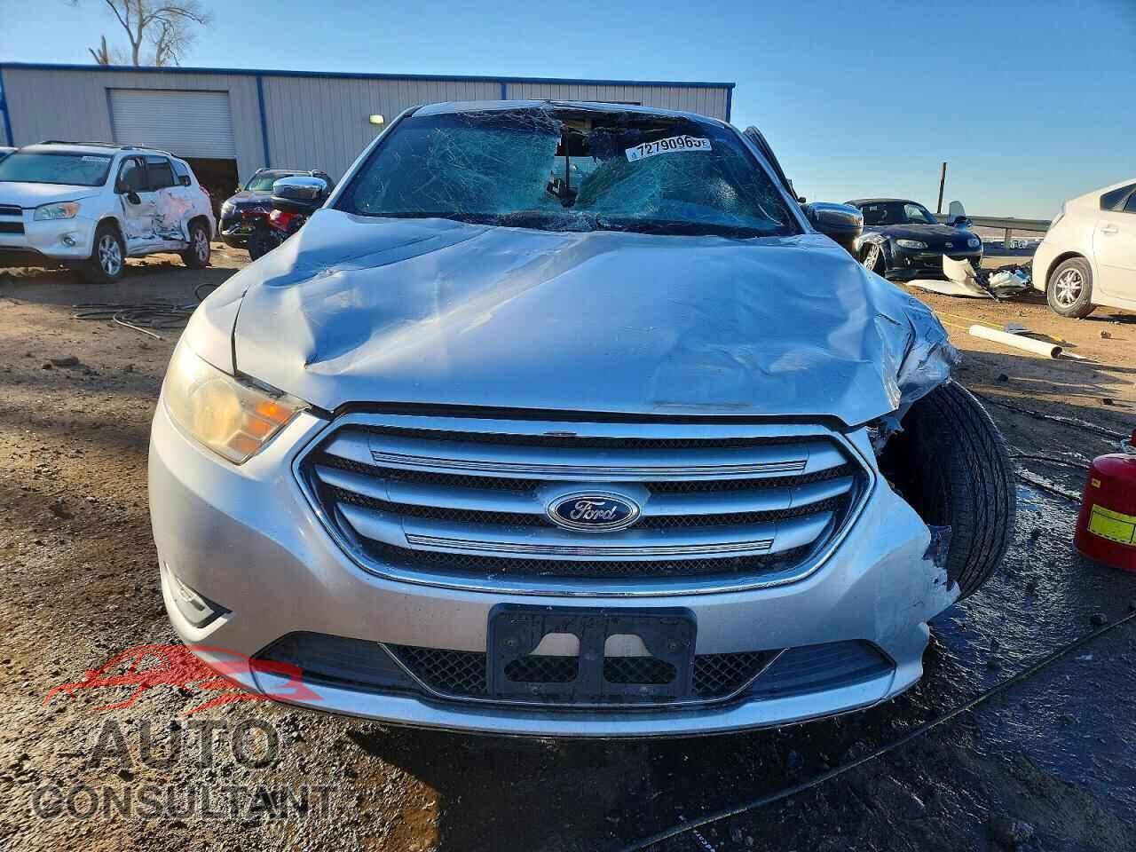 FORD TAURUS 2014 - 1FAHP2F85EG149600