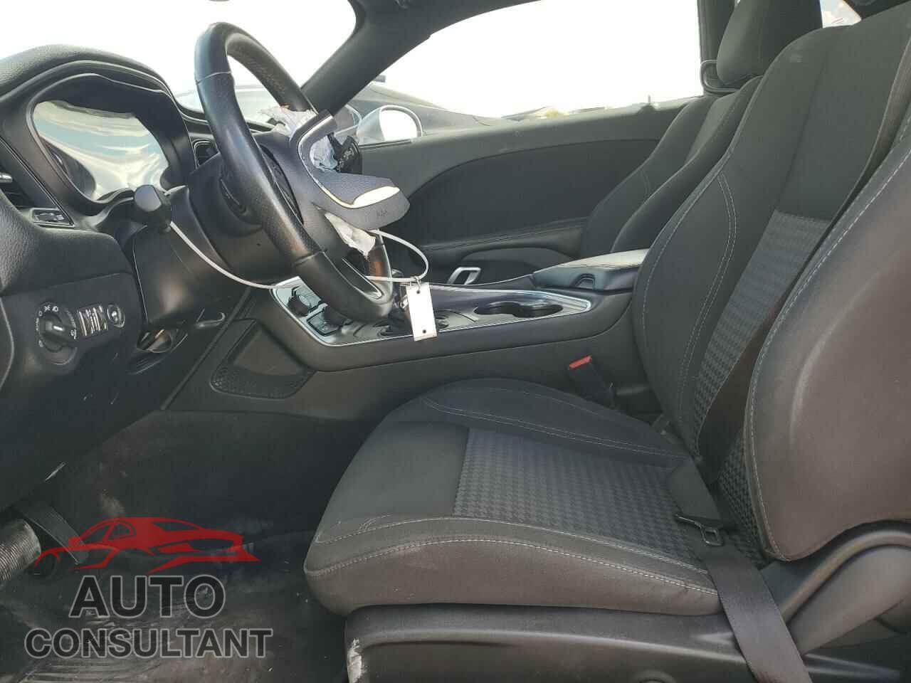 DODGE CHALLENGER 2018 - 2C3CDZAG3JH132415