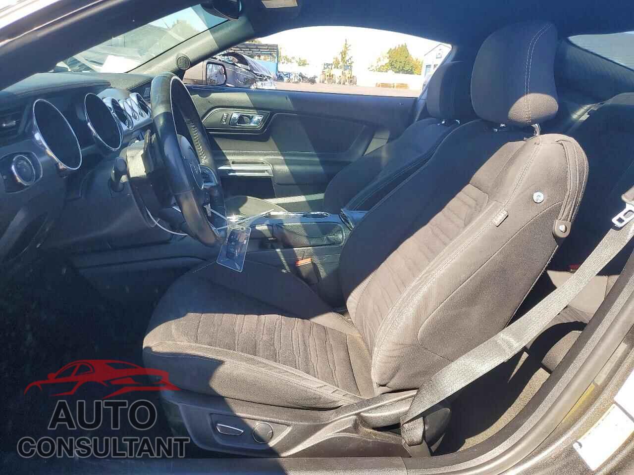 FORD MUSTANG 2017 - 1FA6P8TH7H5262060