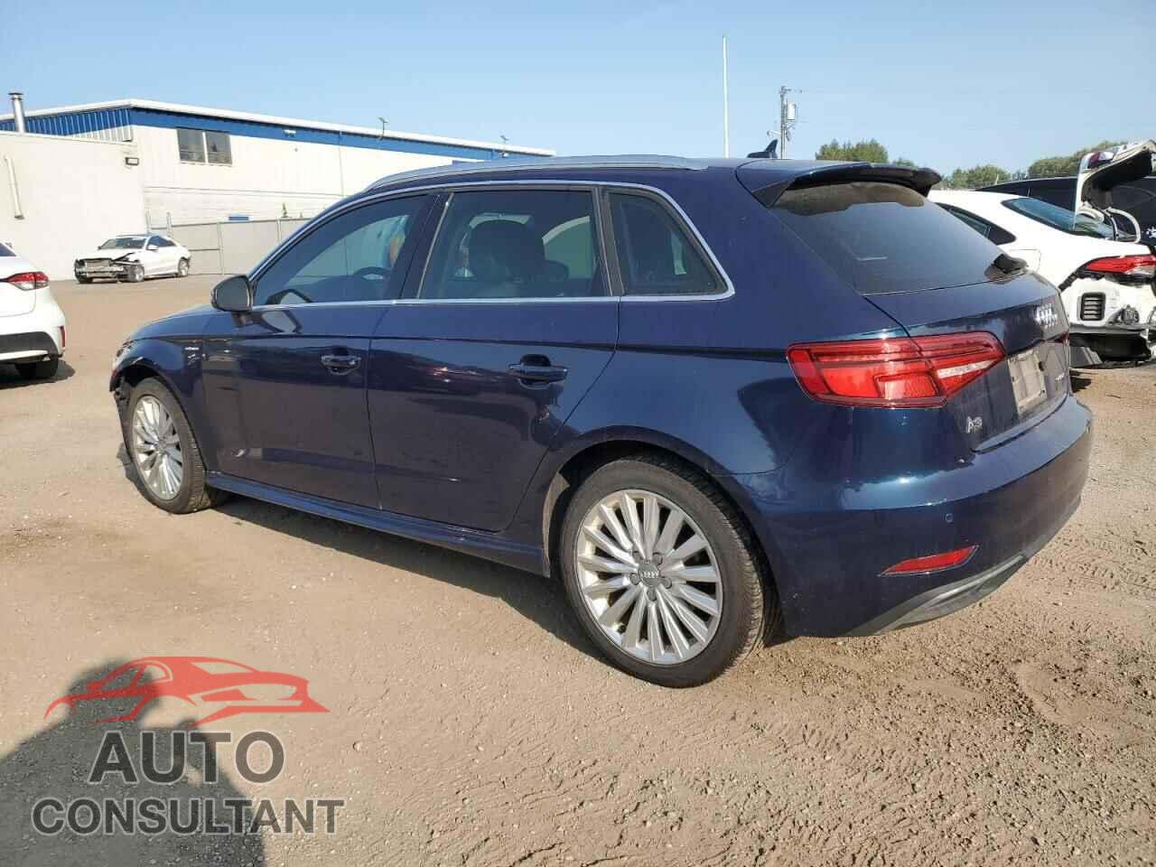 AUDI A3 2017 - WAUSPBFF0HA070094
