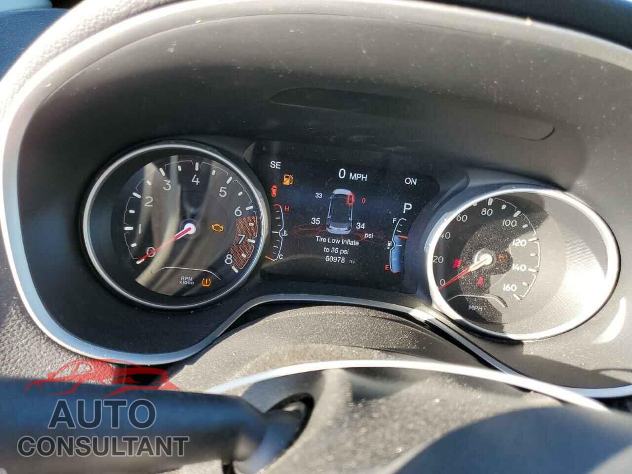 JEEP COMPASS 2018 - 3C4NJDBB4JT178541