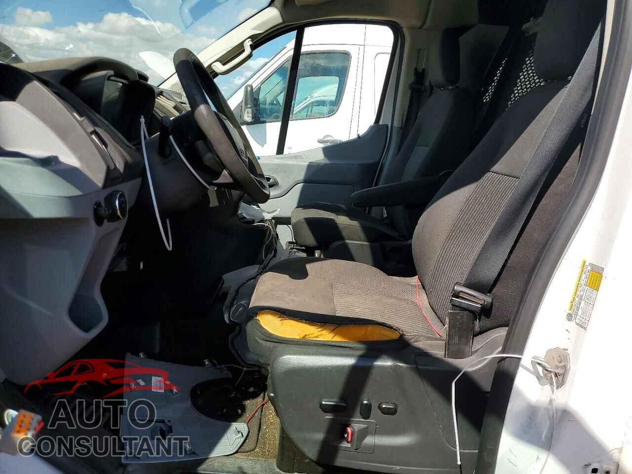 FORD TRANSIT 2019 - 1FBZX2YM1KKA35700