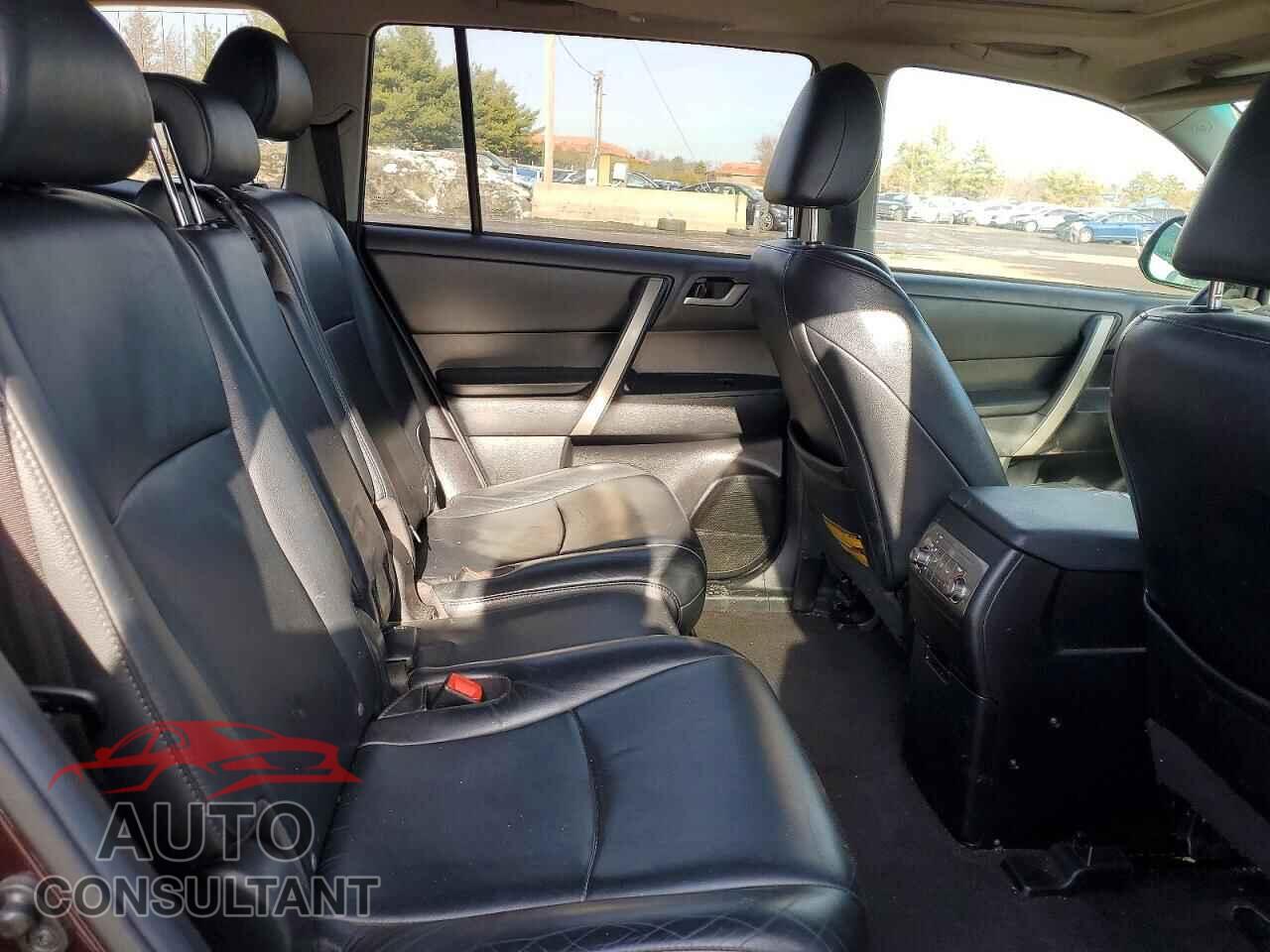 TOYOTA HIGHLANDER 2013 - 5TDBK3EH1DS210399