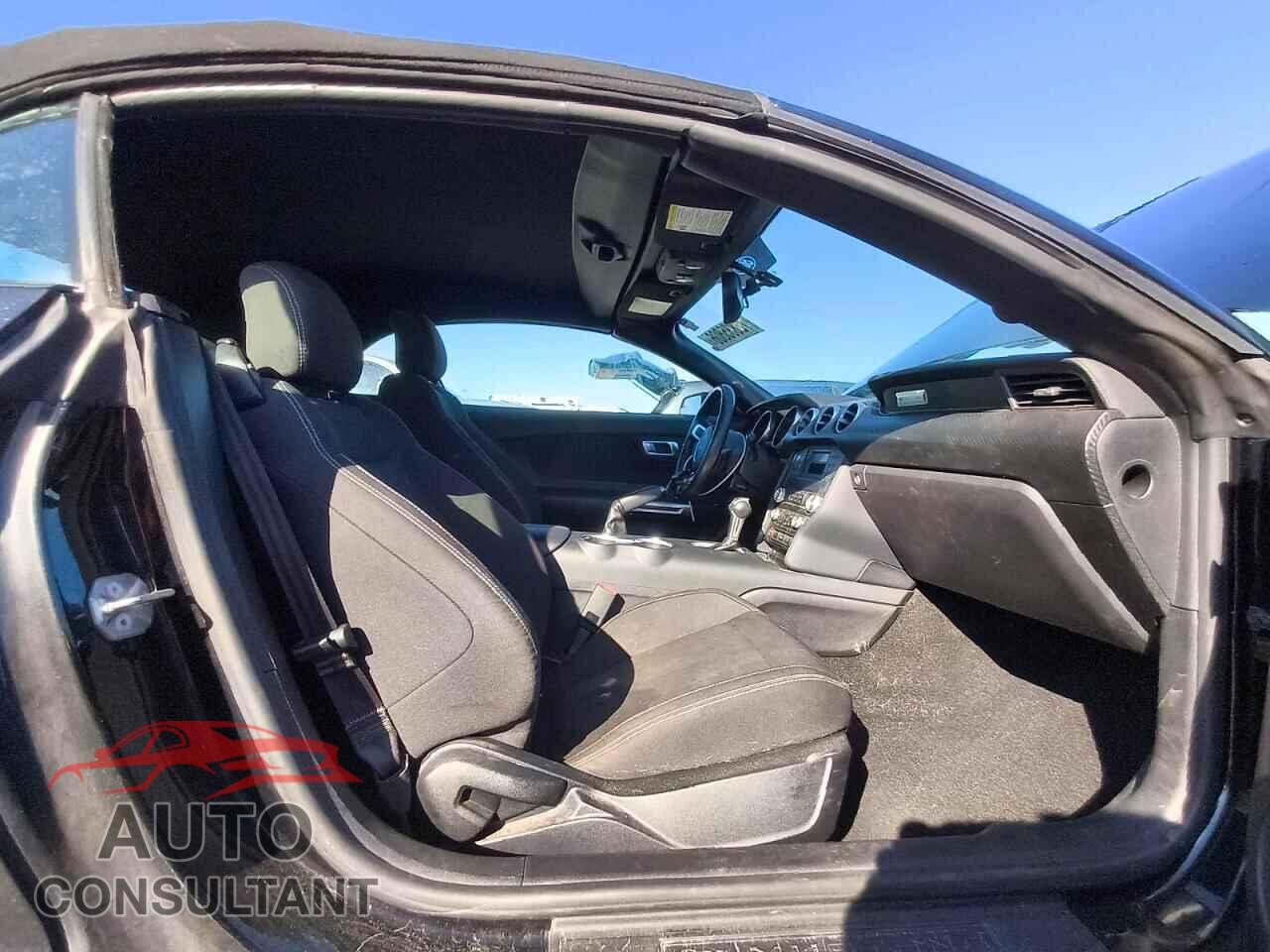 FORD MUSTANG 2019 - 1FATP8UH0K5101882