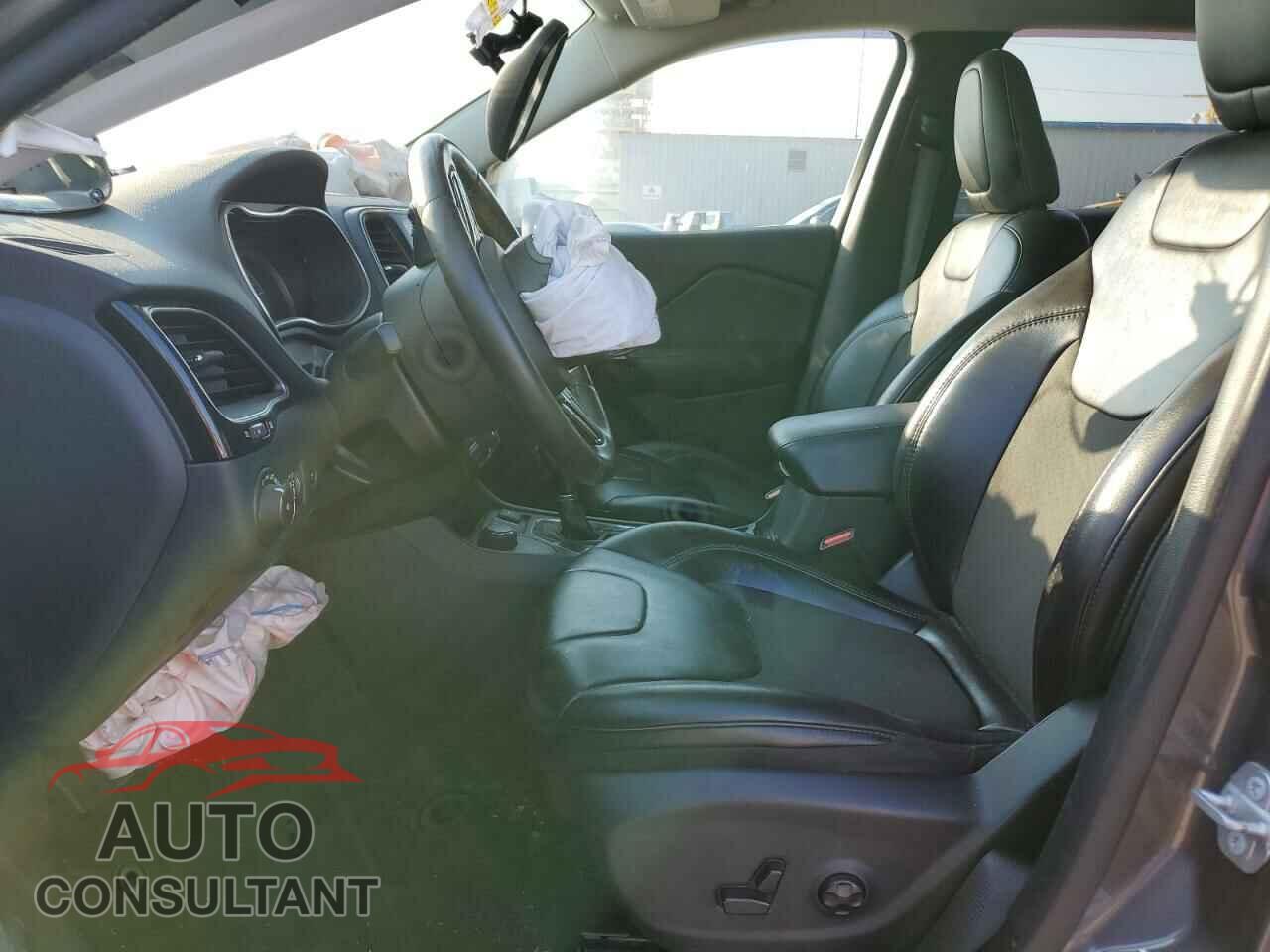 JEEP GRAND CHER 2019 - 1C4PJMLX7KD302103