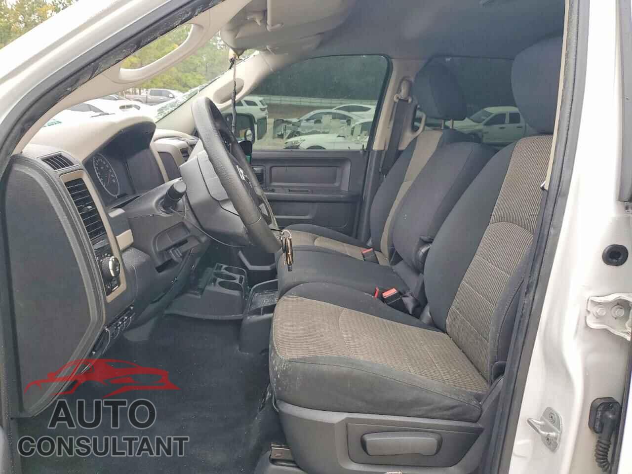 DODGE RAM 1500 2012 - 1C6RD6KT8CS156549