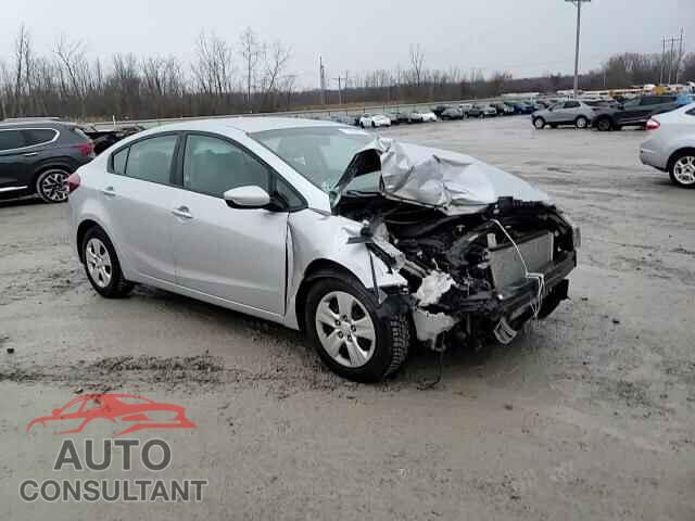 KIA FORTE 2017 - 3KPFL4A79HE052508