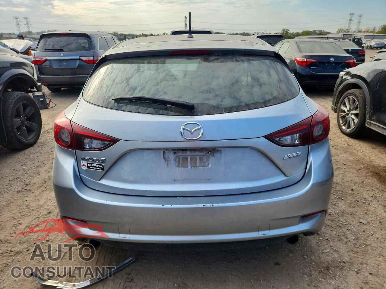 MAZDA 3 2017 - 3MZBN1K71HM146889