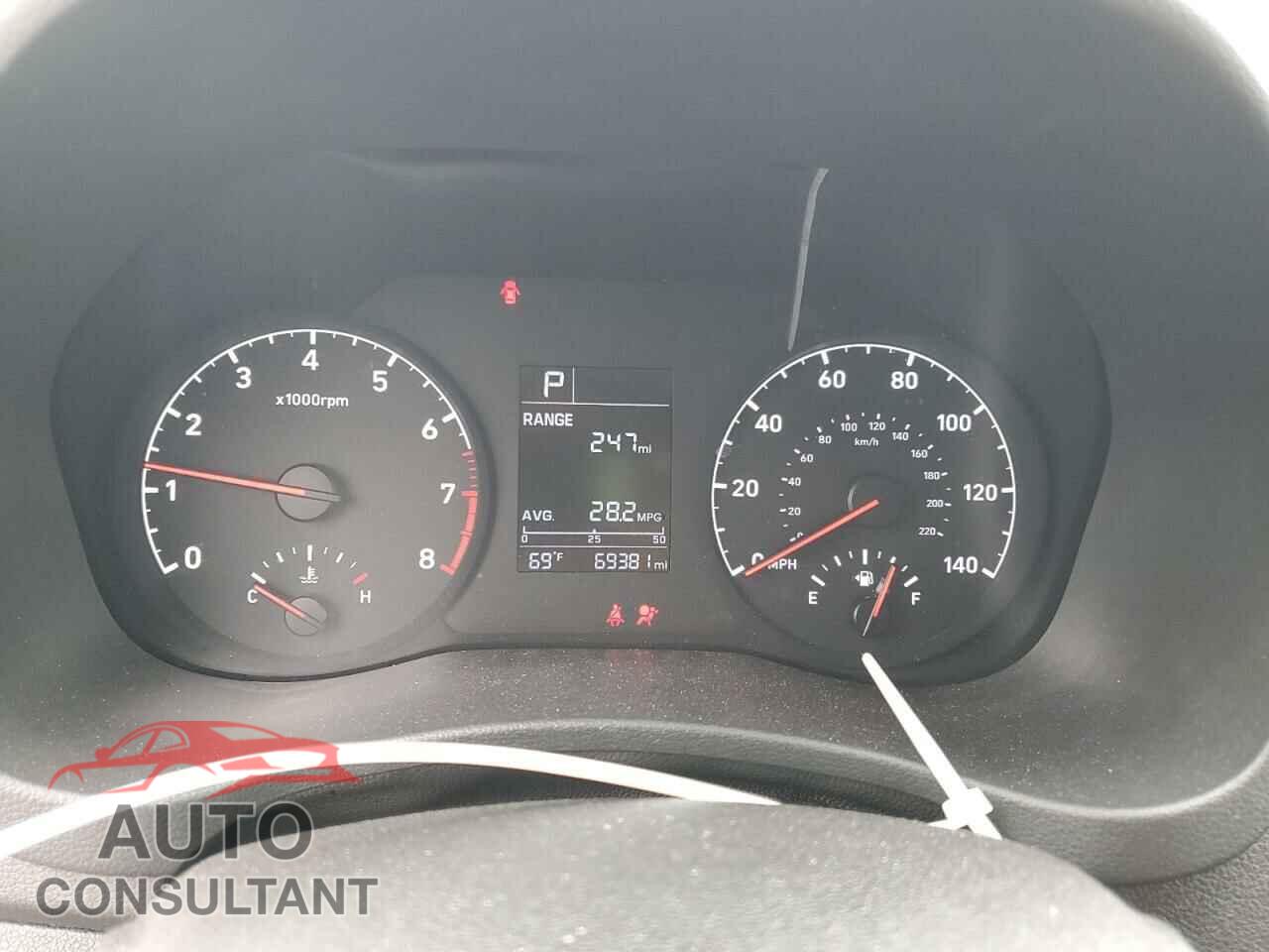 HYUNDAI ACCENT 2018 - 3KPC24A32JE022601