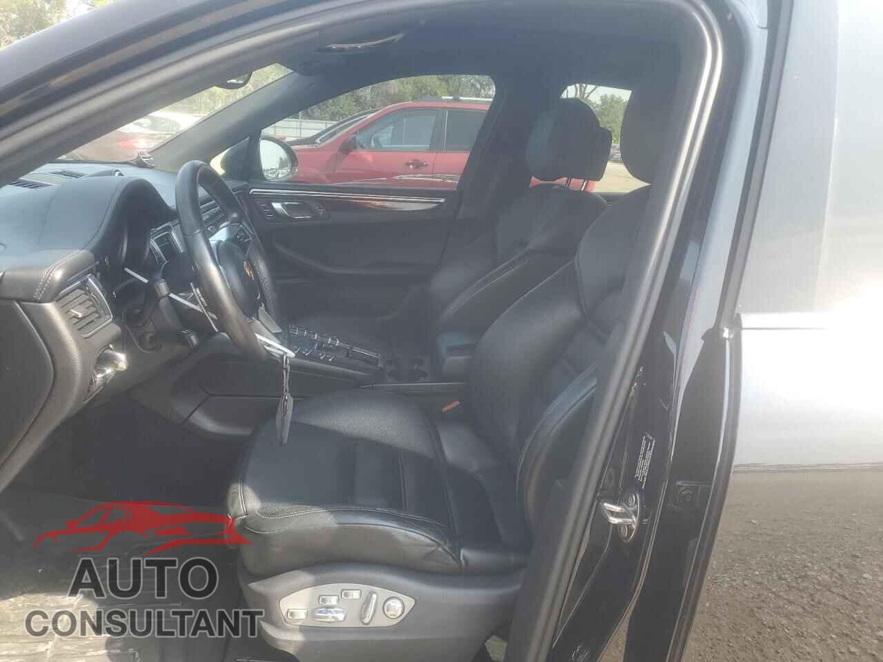 PORSCHE MACAN 2015 - WP1AB2A57FLB58278