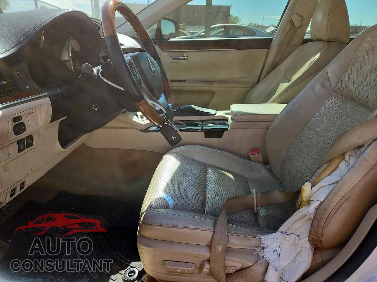 LEXUS ES300 2014 - JTHBW1GG1E2070147