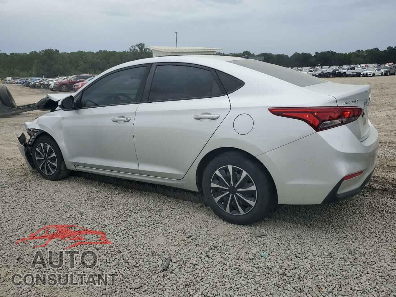 HYUNDAI ACCENT 2018 - 3KPC24A31JE033105