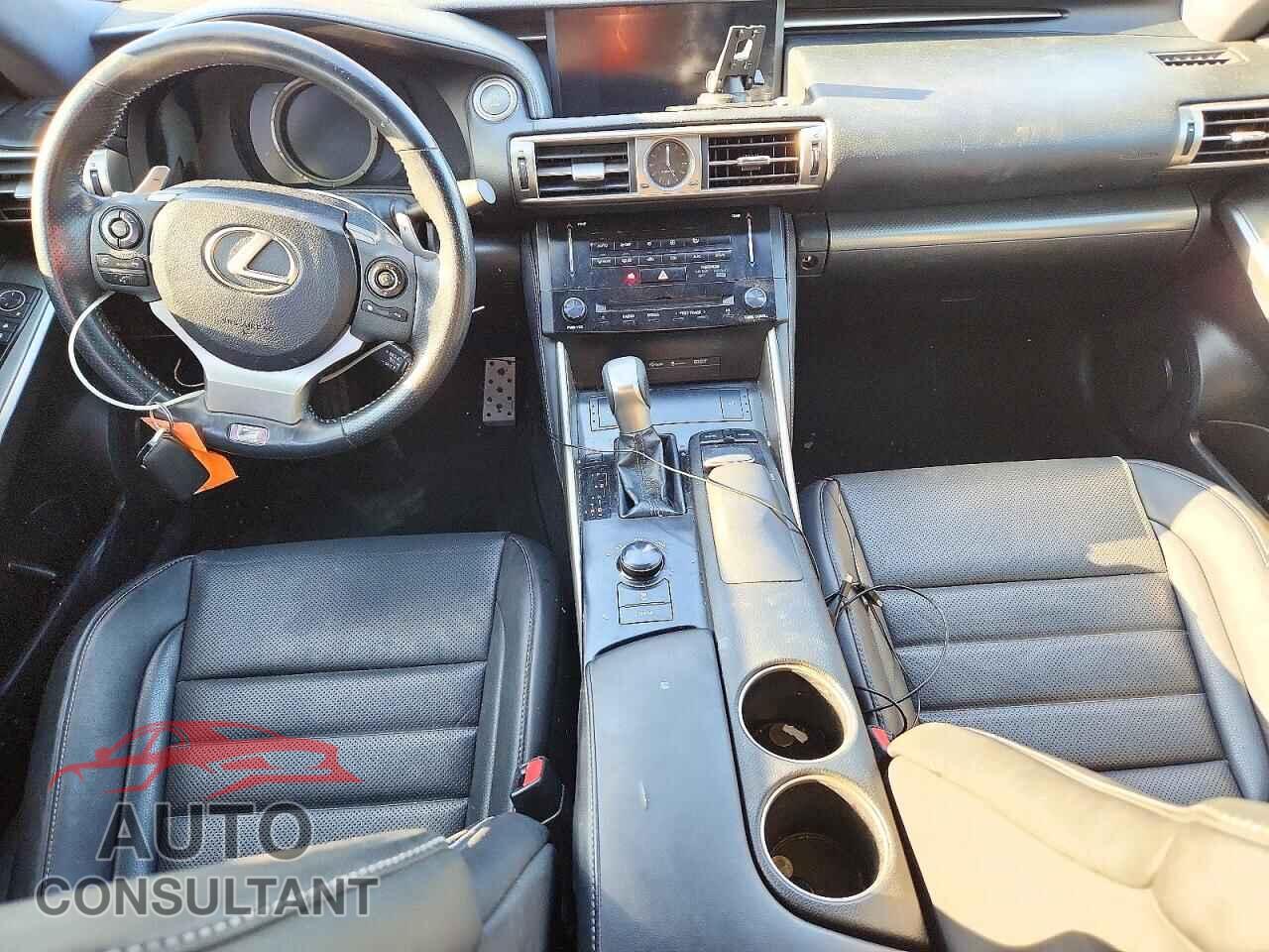 LEXUS IS 2014 - JTHBF1D28E5029327