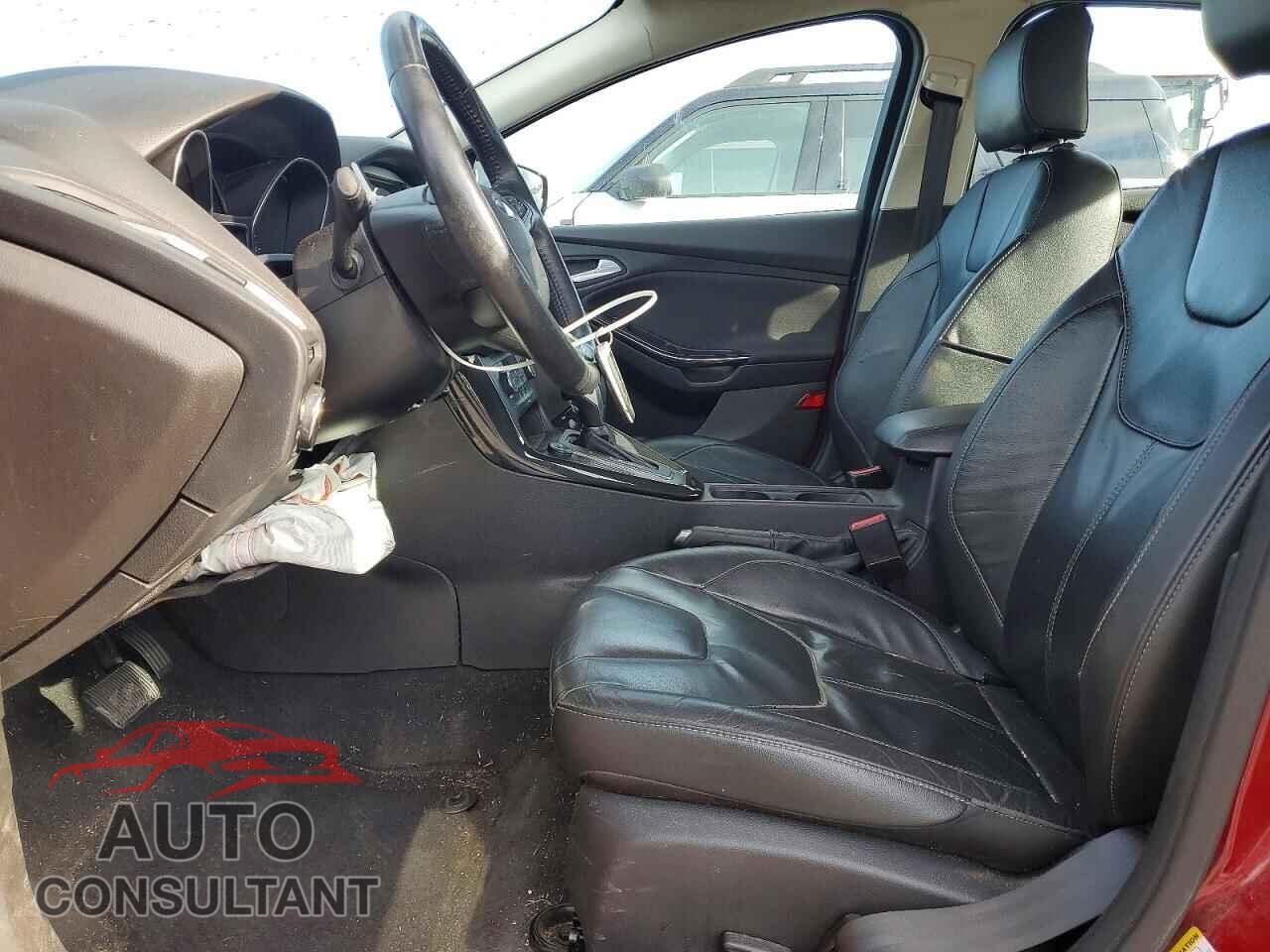 FORD FOCUS 2016 - 1FADP3J27GL337519