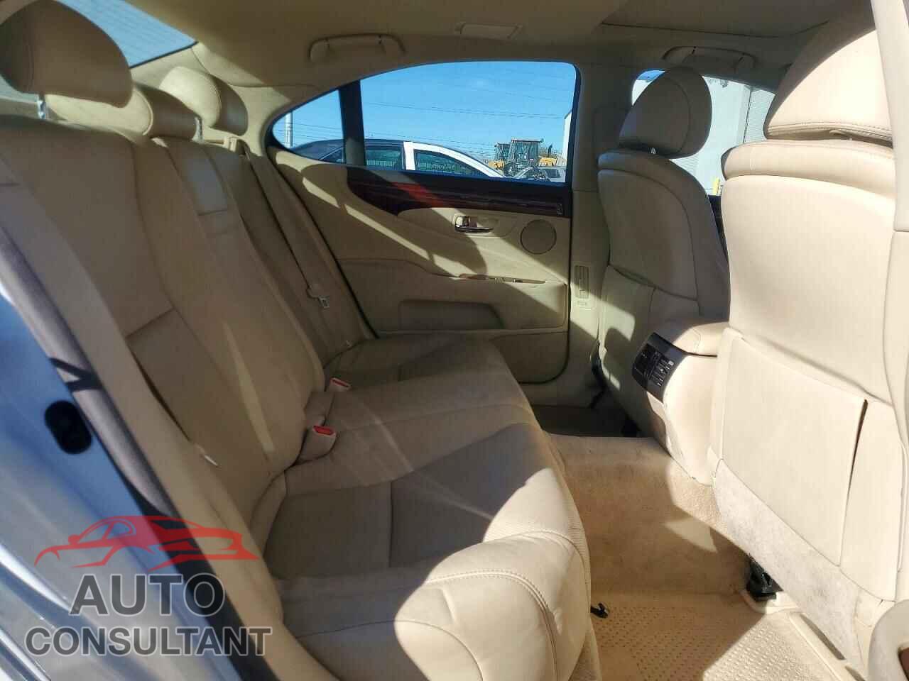 LEXUS LS460 2010 - JTHBL5EF3A5100915