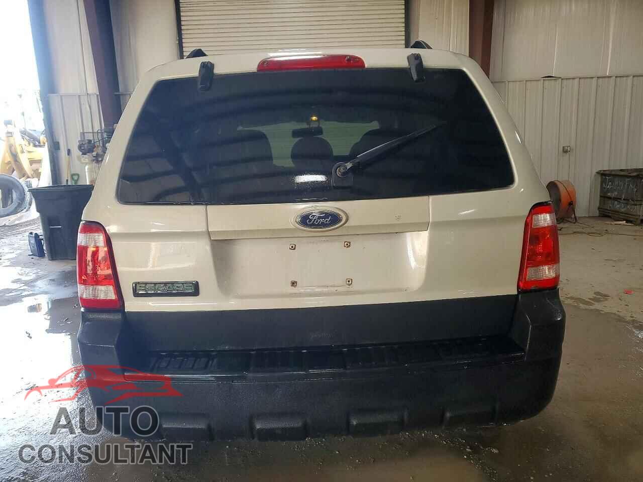 FORD ESCAPE 2009 - 1FMCU03G99KC26304