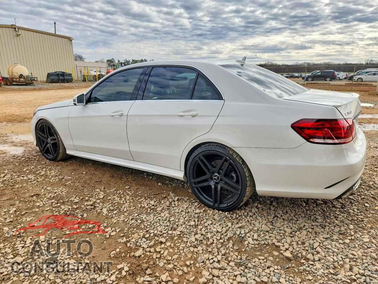 MERCEDES-BENZ E-CLASS 2014 - WDDHF5KB6EB012281