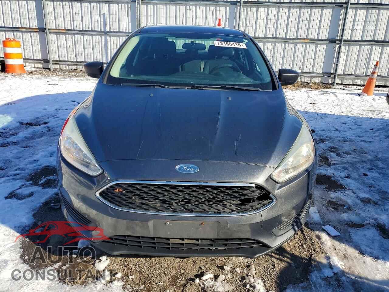 FORD FOCUS 2017 - 1FADP3E24HL266565