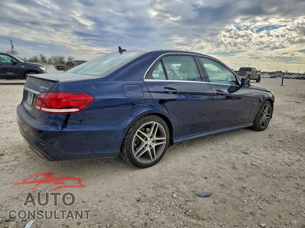 MERCEDES-BENZ E-CLASS 2014 - WDDHF8JB2EB052067