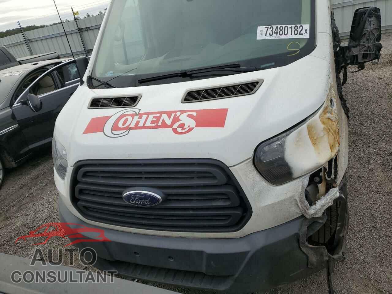 FORD TRANSIT 2018 - 1FTYR2CG0JKB10470